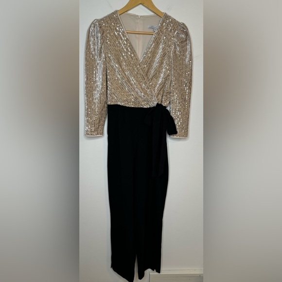julia jordan Pants - Julia Jordan Women’s Sequined Top Jumpsuit Size 4